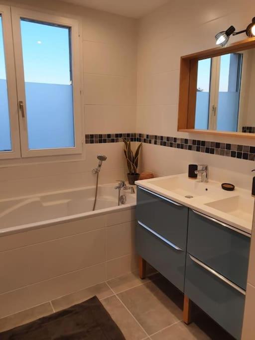 Appartement F3 Eurexpo Groupama Stadium Meyzieu Centre Екстер'єр фото